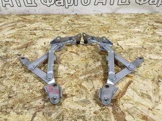 Петля крышки багажника Mitsubishi Lancer X контрактная Петля крышки багажника Mitsubishi Lancer X