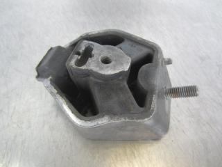 Опора двигателя Audi A6 1994 Б/У Опора двигателя Audi A6 1994