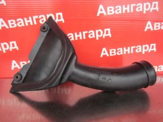 Воздухозаборник Toyota Estima 2003