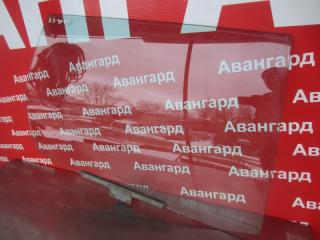 Стекло двери заднее правое Volkswagen Passat 1990