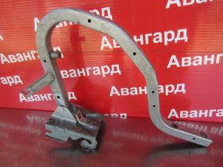 Кронштейн крышки багажника задний Nissan Sunny 1997 Б/У Кронштейн крышки багажника задний Nissan Sunny 1997