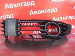 Запчасть накладка бампера левая Volkswagen Passat 2003