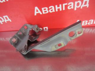 Кронштейн капота Nissan Bluebird Sylphy 2003
