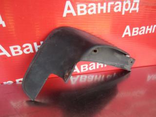 Брызговик передний левый Toyota Corolla 2004