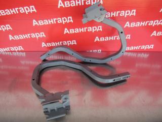 Кронштейн крышки багажника задний Nissan Bluebird Sylphy 2003 Б/У Кронштейн крышки багажника задний Nissan Bluebird Sylphy 2003