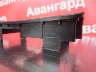 Накладка салона Toyota Corolla E120 3ZZ-FE Накладка салона Toyota Corolla E120 3ZZ-FE