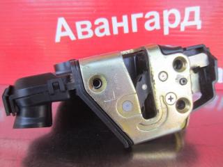 Замок двери передний левый Toyota Corolla 2004 Б/У Замок двери передний левый Toyota Corolla 2004