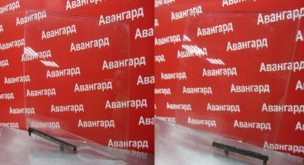 Стекло двери заднее Toyota Corolla 1987