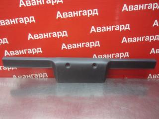 Накладка пластиковая Nissan Primera 1998