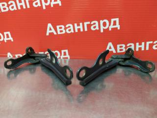 Запчасть кронштейн капота Toyota Corolla 1987