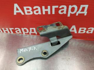 Кронштейн капота Maxima 1998 A32 Кронштейн капота Maxima 1998 A32