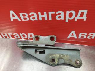 Кронштейн капота Maxima 1998 A32 Кронштейн капота Maxima 1998 A32