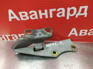 Кронштейн капота Maxima 1998 A32 Кронштейн капота Maxima 1998 A32