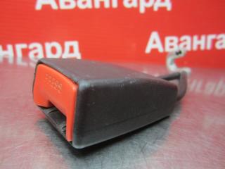 Запчасть замок ремня безопасности задний Skoda Octavia 2006