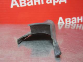 Уголок декоративный передний Audi A4 B6 AVJ Уголок декоративный передний Audi A4 B6 AVJ