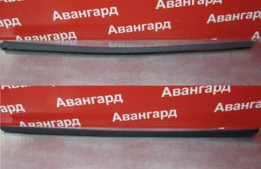 Молдинг стекла Audi A4 2002
