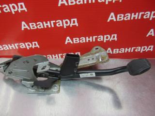 Педаль тормоза Ford Focus 2012