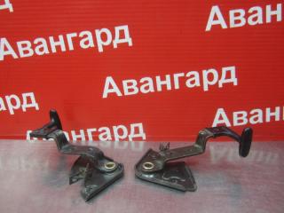 Рычаг открывания капота Audi A6 1998