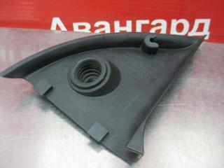 Уголок декоративный передний Opel Vectra B