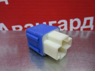 Запчасть реле Nissan Bluebird 2001