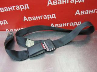 Ремень безопасности задний Nissan Bluebird 2001
