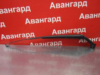 Поводок стеклоочистителя передний левый Toyota Yaris 2008