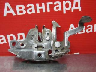 Замок капота Nissan Bluebird 2001