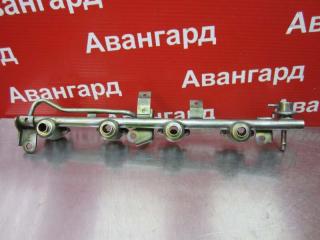 Топливная рампа Nissan Bluebird 2001
