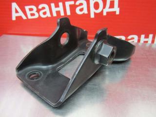 Кронштейн опоры двигателя задний Toyota Yaris 2008