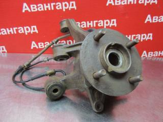 Кулак в сборе задний правый Nissan Bluebird 2001