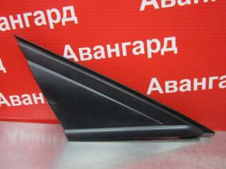 Уголок декоративный передний правый Ford Focus 2012