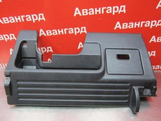Запчасть накладка салона Nissan Primera 1997