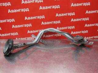 Горловина бензобака Nissan Pulsar 1998