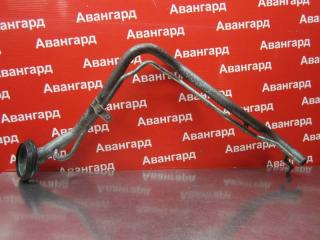 Горловина бензобака Nissan Liberty 1999