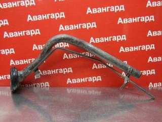 Горловина бензобака Nissan Avenir 1997