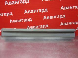 Накладка порога передняя Mercedes-Benz E-Class 1990 Б/У Накладка порога передняя Mercedes-Benz E-Class 1990