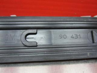 Накладка порога задняя правая Opel Omega B