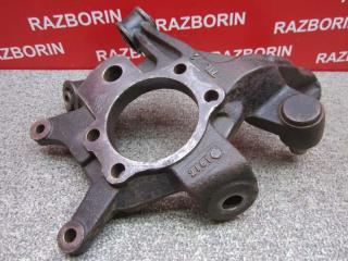 Запчасть кулак задний левый Nissan Cefiro 1990