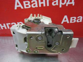 Замок двери задний правый Ford Mondeo 1997