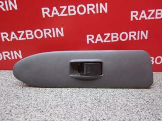 Кнопка стеклоподъёмника передняя левая Toyota Corolla 1993 Б/У Кнопка стеклоподъёмника передняя левая Toyota Corolla 1993