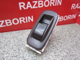 Запчасть кнопка стеклоподъёмника задняя Toyota Corolla 1994