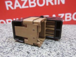 Кнопка стеклоподъёмника Impreza 2003 GG Кнопка стеклоподъёмника Impreza 2003 GG