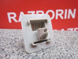 Кронштейн солнцезащитного козырька 206 2002 2D