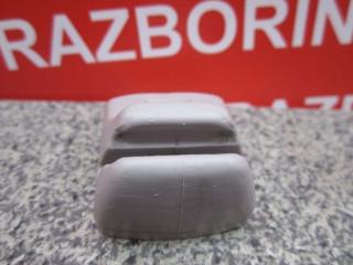 Кронштейн солнцезащитного козырька Focus 2001 1