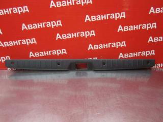 Накладка порога багажника Nissan Pulsar 1997