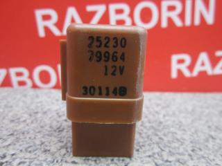 Запчасть реле Nissan Bluebird 2001