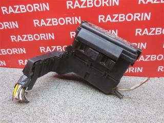 Блок предохранителей Nissan Sunny 1999