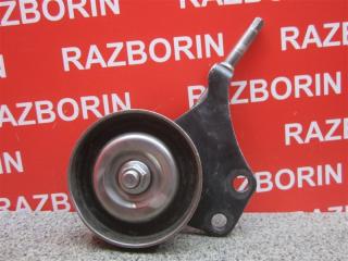 Ролик Nissan Sunny 1999