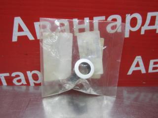 Фото запчасти кронштейн датчика парковки Toyota Camry 06-17 новая запчасть Запчасть кронштейн датчика парковки Toyota Camry 06-17