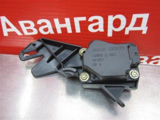 Запчасть привод заслонок отопителя Volvo S80 2002